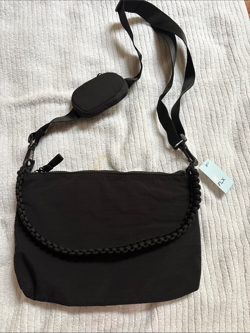 FLX black sports purse
